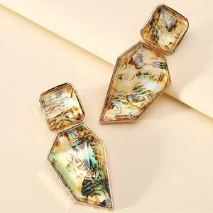 Selina Chandelier Marble Gold Earrings